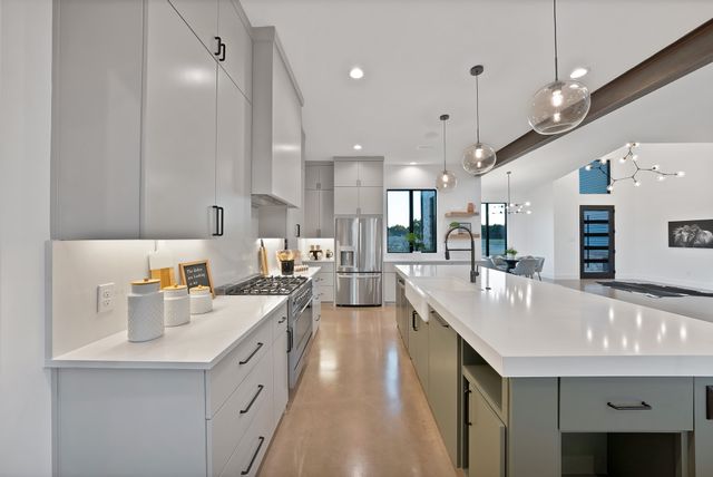 4231 Tea Olive Trail, Midlothian, TX 76065