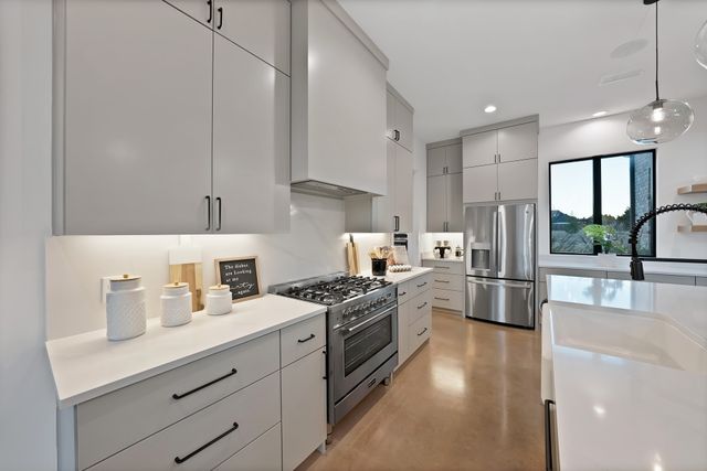 4231 Tea Olive Trail, Midlothian, TX 76065