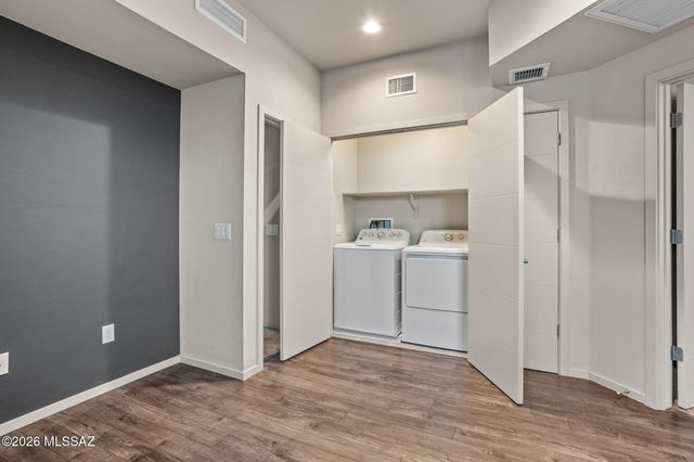 817 E Park Modern Drive, Tucson, AZ 85719