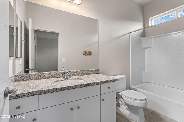 817 E Park Modern Drive, Tucson, AZ 85719