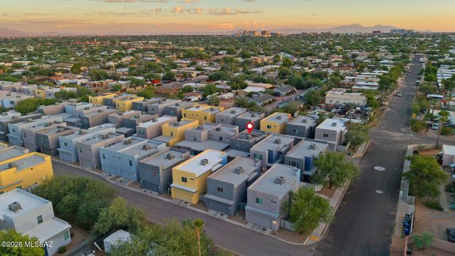 817 E Park Modern Drive, Tucson, AZ 85719