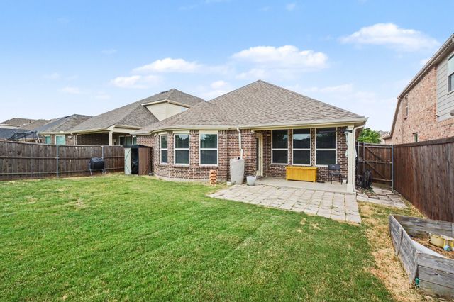 2225 Candler Club Way, Little Elm, TX 75068