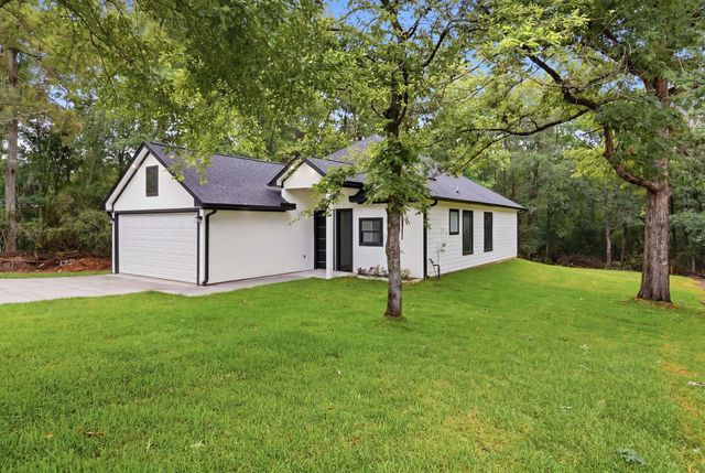 3575 Roy Bean Road, Willis, TX 77378
