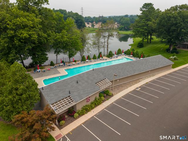 626 Overlook Path 626, Southington, CT 06489