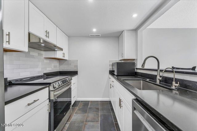13890 Lear Boulevard, Reno, NV 89506