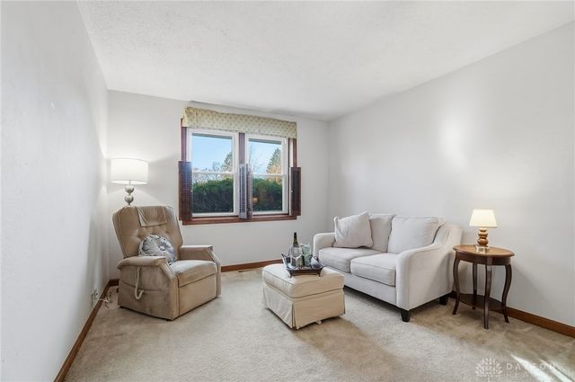 122 Parkhurst Road, Beavercreek, OH 45440