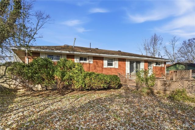 122 Parkhurst Road, Beavercreek, OH 45440