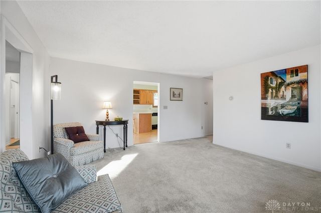 122 Parkhurst Road, Beavercreek, OH 45440