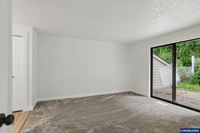 675 Fairview Av SE, Salem, OR 97302