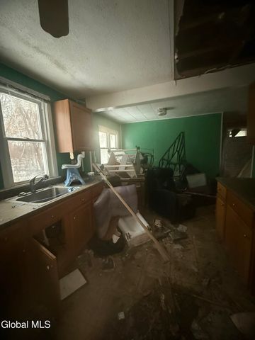 169 Schoolhouse Road, Guilderland, NY 12203