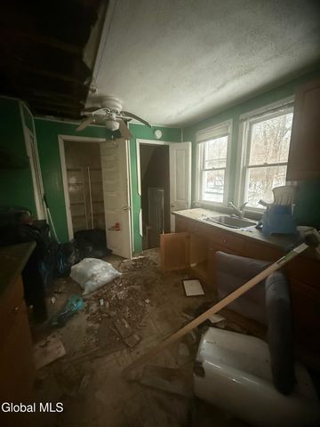 169 Schoolhouse Road, Guilderland, NY 12203