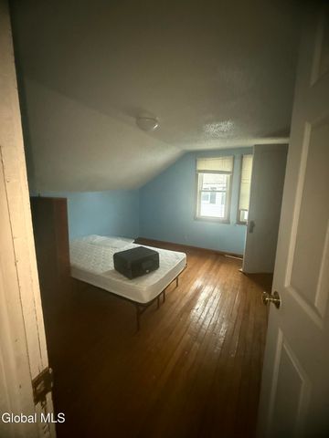 169 Schoolhouse Road, Guilderland, NY 12203