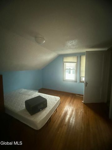 169 Schoolhouse Road, Guilderland, NY 12203