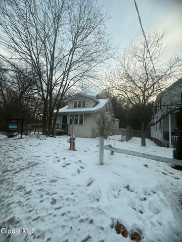 169 Schoolhouse Road, Guilderland, NY 12203