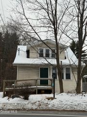 169 Schoolhouse Road, Guilderland, NY 12203