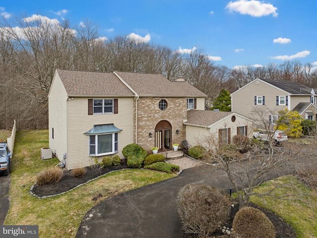 132 ROY LN, Huntingdon Valley, PA 19006