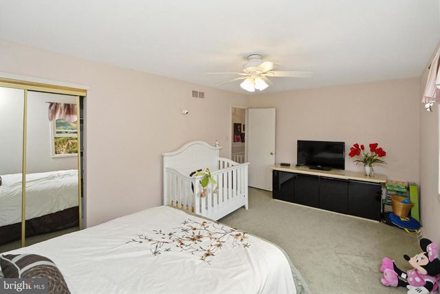 132 ROY LN, Huntingdon Valley, PA 19006