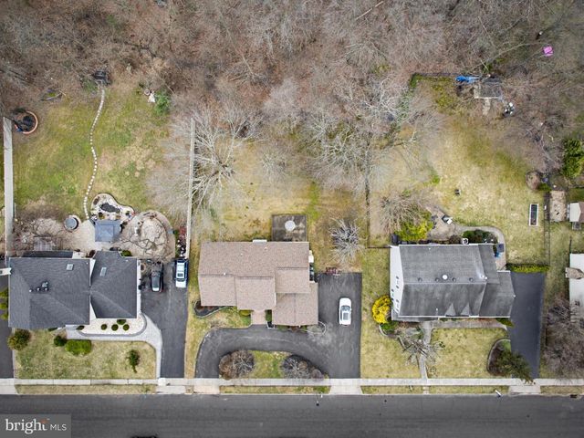 132 ROY LN, Huntingdon Valley, PA 19006