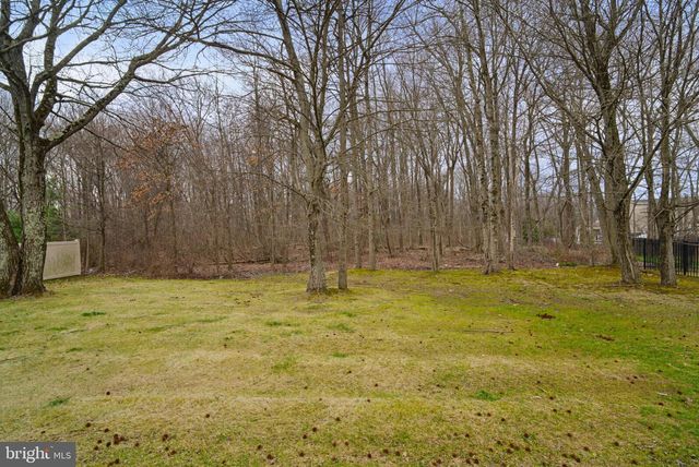 132 ROY LN, Huntingdon Valley, PA 19006