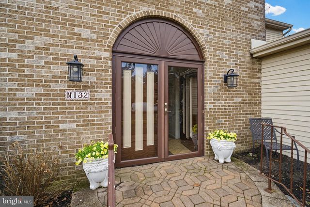 132 ROY LN, Huntingdon Valley, PA 19006