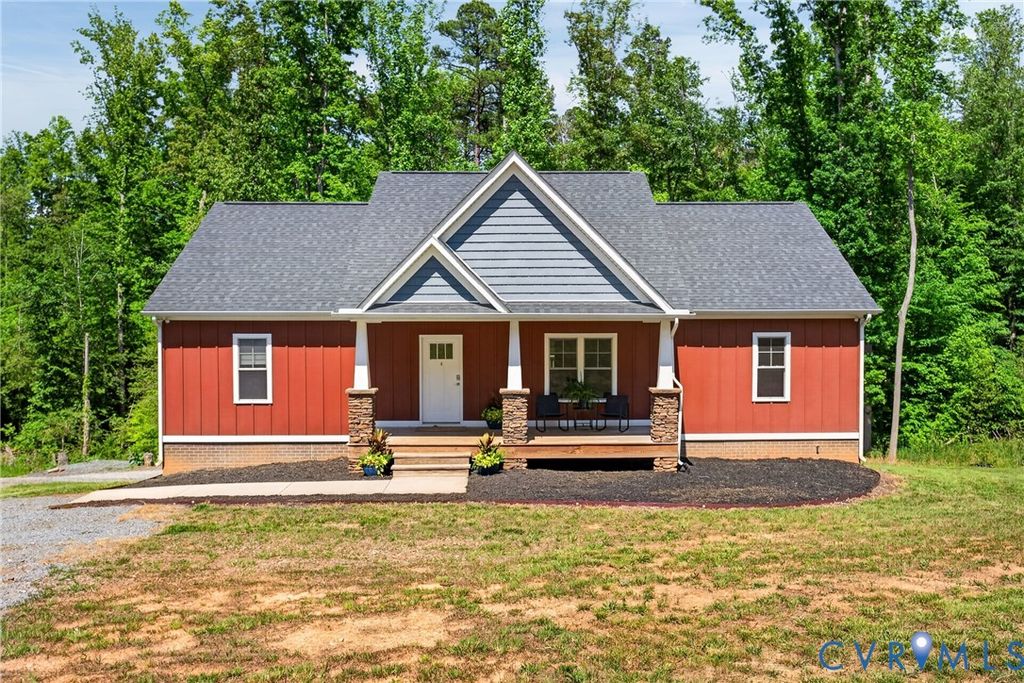 3834 Three Chopt Rd, Goochland, VA 23065