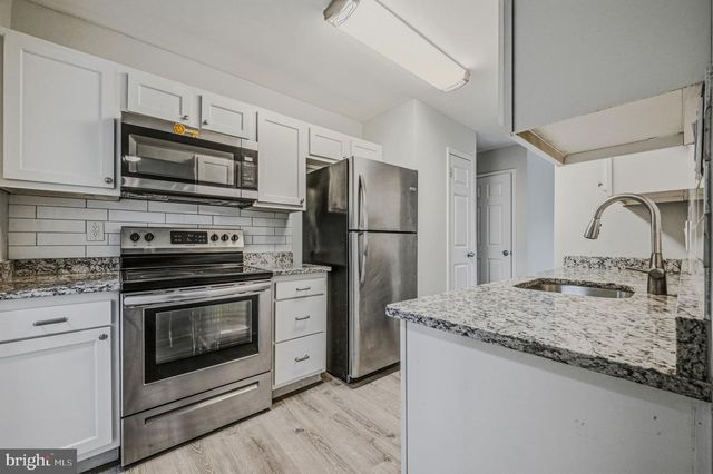 217 W EDGEWATER WAY, Newark, DE 19702