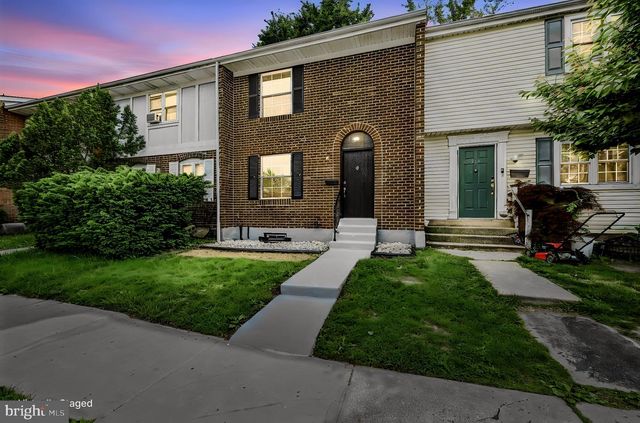 217 W EDGEWATER WAY, Newark, DE 19702