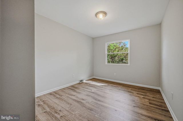 217 W EDGEWATER WAY, Newark, DE 19702