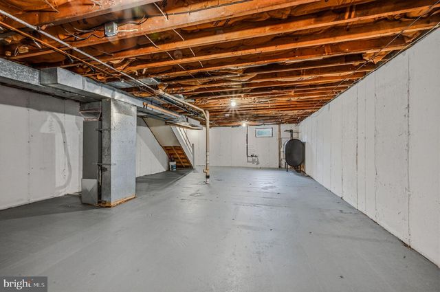 217 W EDGEWATER WAY, Newark, DE 19702