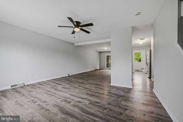 217 W EDGEWATER WAY, Newark, DE 19702