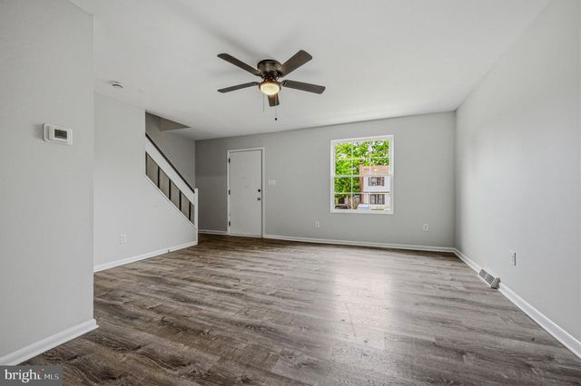 217 W EDGEWATER WAY, Newark, DE 19702