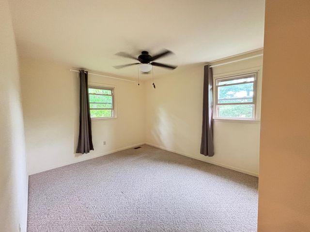 10 KATES, Paoli, PA 19301