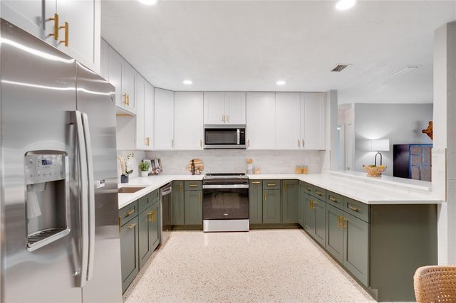 5135 101ST STREET N, St Petersburg, FL 33708