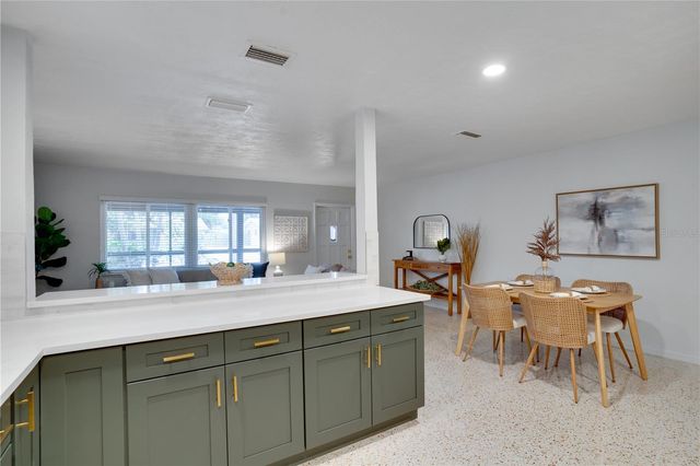 5135 101ST STREET N, St Petersburg, FL 33708