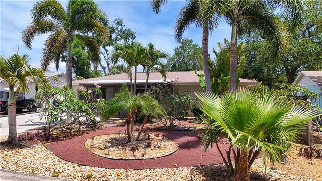 5135 101ST STREET N, St Petersburg, FL 33708