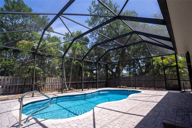 5135 101ST STREET N, St Petersburg, FL 33708