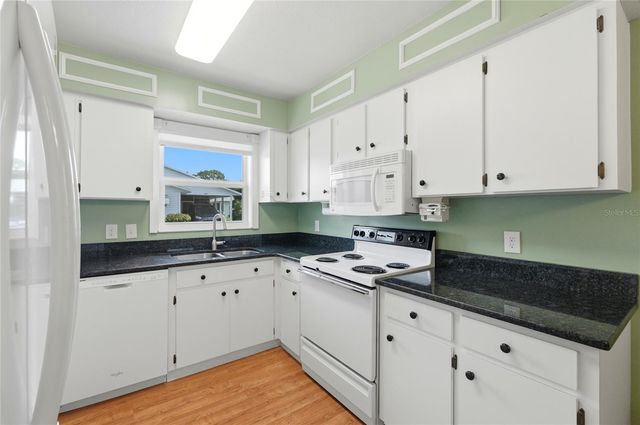 4825 GOLDENVIEW LANE, Lakeland, FL 33811