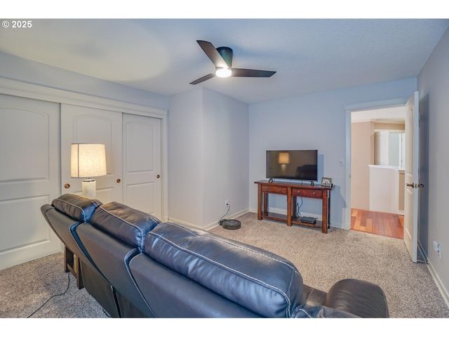 2418 Ne 148TH St, Vancouver, WA 98686