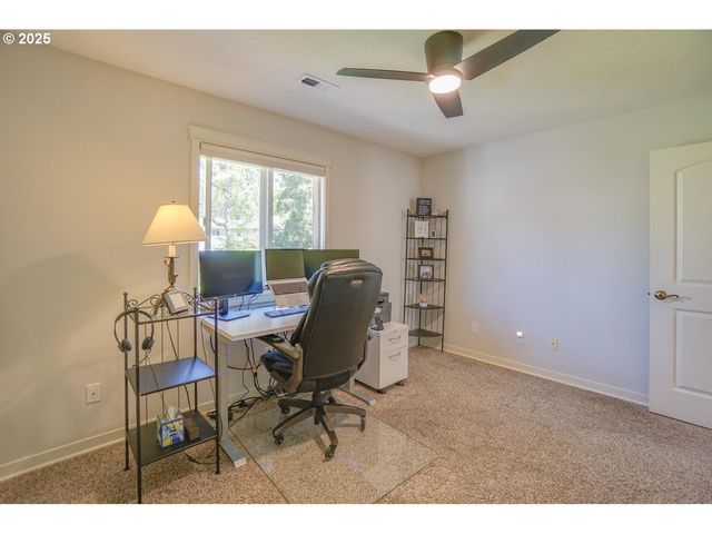 2418 Ne 148TH St, Vancouver, WA 98686