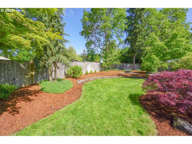 2418 Ne 148TH St, Vancouver, WA 98686