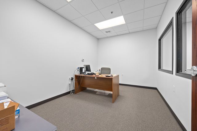 475 Quadrangle Drive F, Bolingbrook, IL 60440
