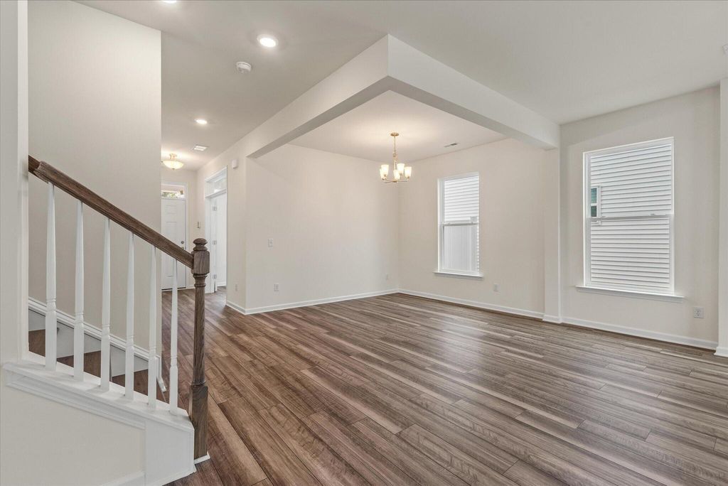 Image 8 of property listing at 227 Palfrey Drive, Ridgeville, SC 29472