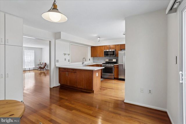 14438 LONG CHANNEL CIR, Germantown, MD 20874