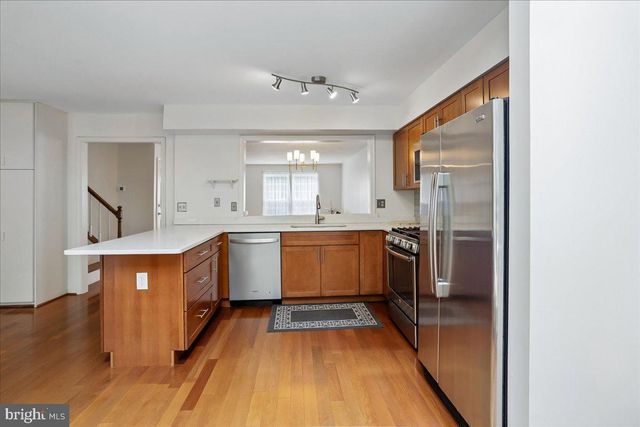 14438 LONG CHANNEL CIR, Germantown, MD 20874