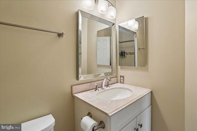 14438 LONG CHANNEL CIR, Germantown, MD 20874