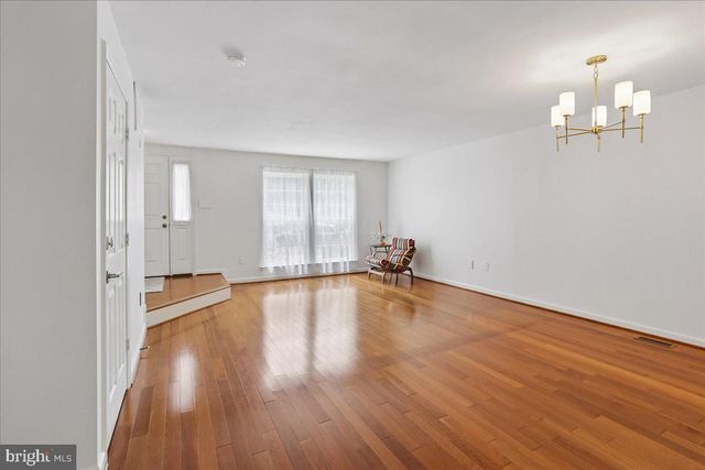 14438 LONG CHANNEL CIR, Germantown, MD 20874