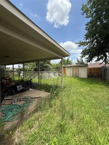 13214 Barrow Point Lane, Houston, TX 77014