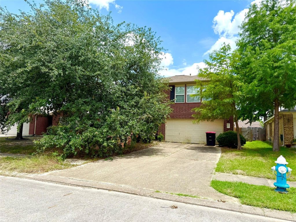 13214 Barrow Point Lane, Houston, TX 77014