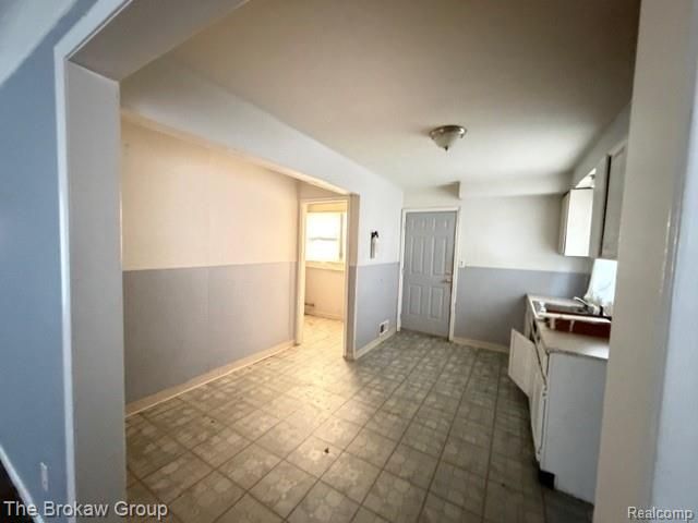 3110 Menominee Avenue, Flint, MI 48507