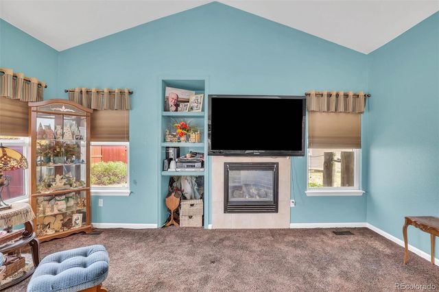 15555 E 40th Avenue 7, Denver, CO 80239